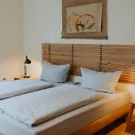 Staymosel Ferienwohnungen *